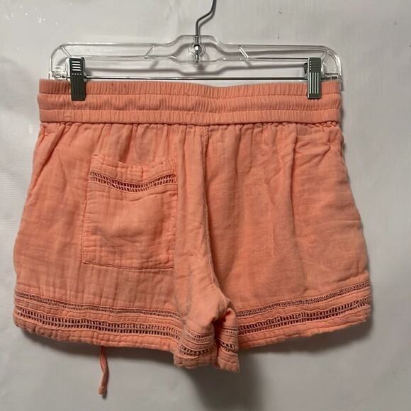 LOU & GREY‎ SHORTS SIZE XS - Picture 2 of 6